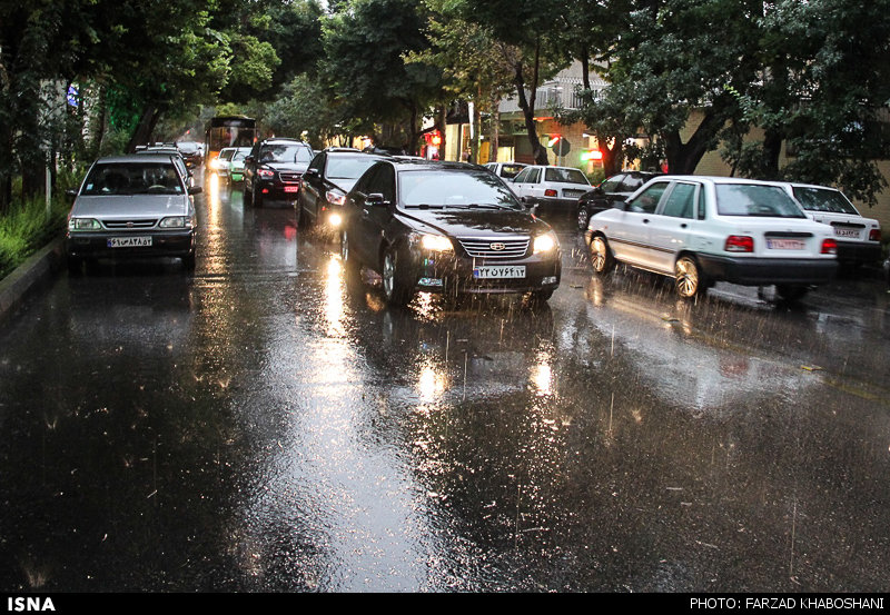 اقدامات لازم برای کنترل آب‌های سطحی در اصفهان انجام شد